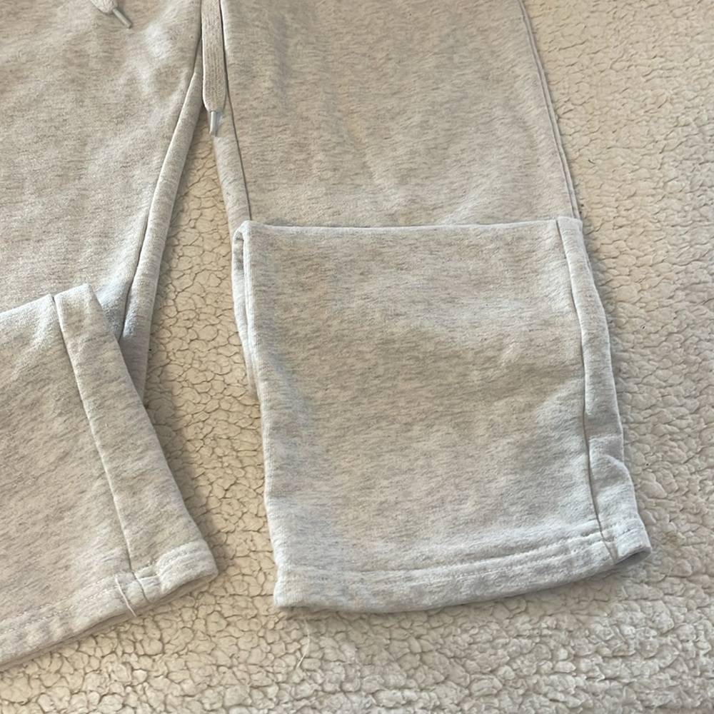 Forever 21 Sweatpants Lot, Size small. - Picture 4 of 16